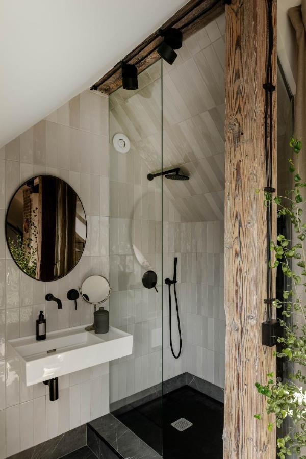 Mystictone - Loft In The Heart Of - Nowy Swiat Roomtones Varsovia